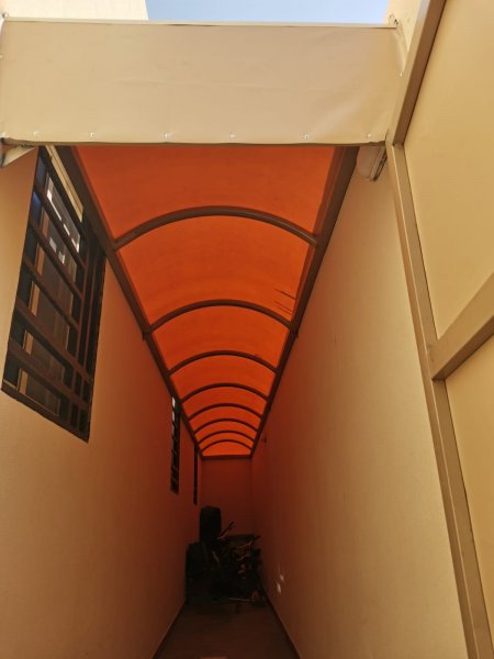 مظلات وسواتر السعيدة بالرياض 0555645839 تركيب مظلات لكسان بالرياض